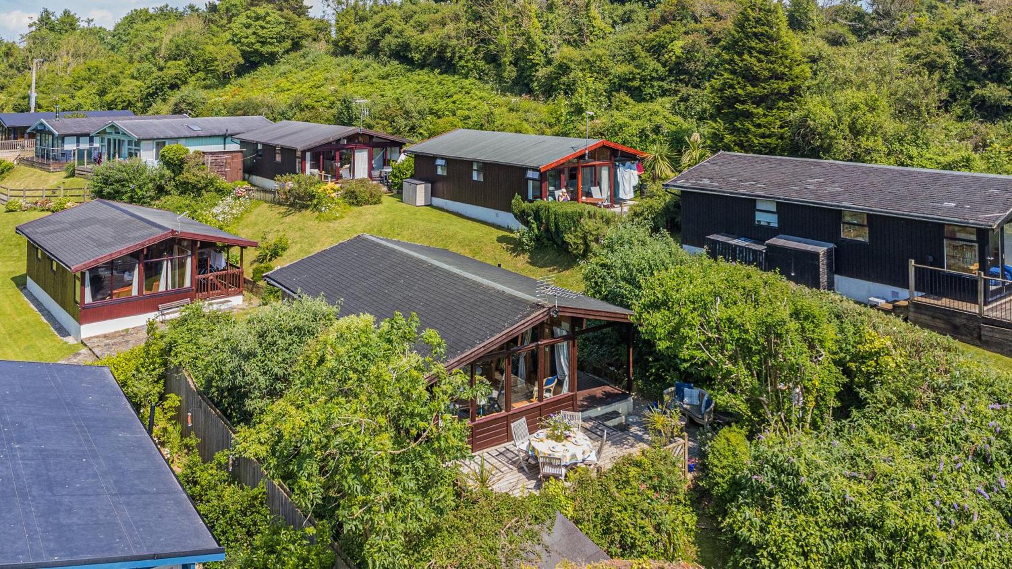 Scandinavian Style Lodge In Rock Wadebridge Exterior foto